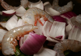 jumbo_prawns_onions
