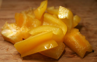 pepper_yellow_bell_cut